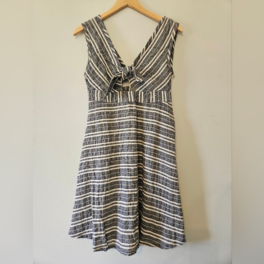 Laju Blue and White Striped Tie Front Sleeveless Midi Dress